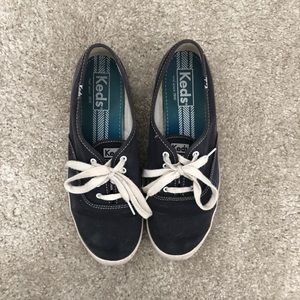Navy blue Keds